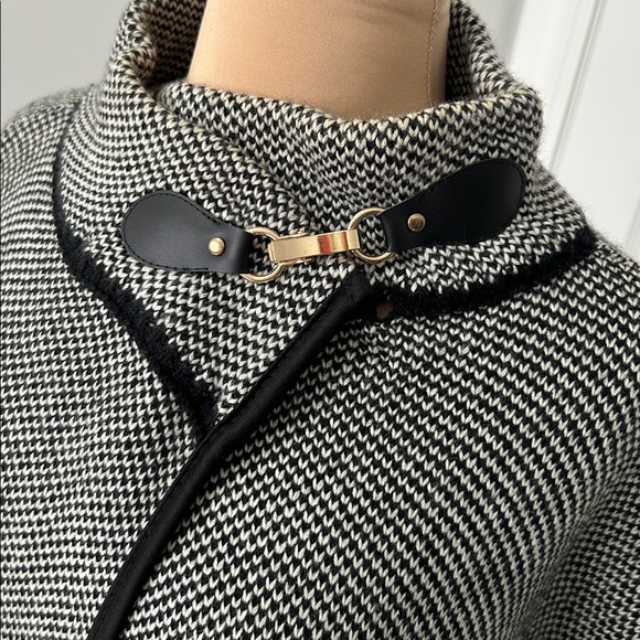 Cejon Bird’s Eye Riding Cape - Picture 7 of 9